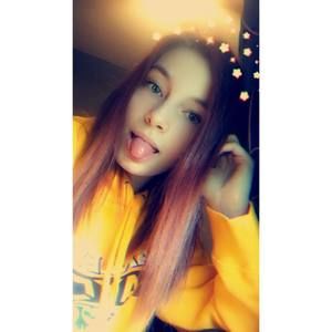 Meet your Posher, Kayla